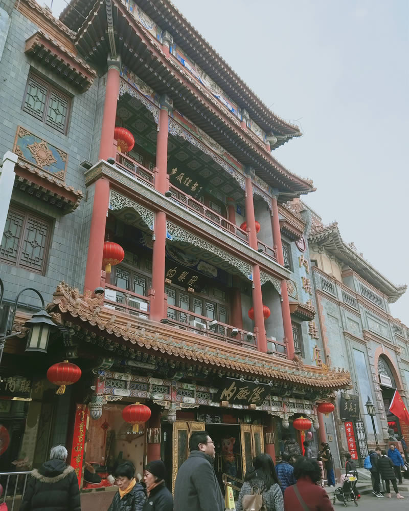 古建門頭